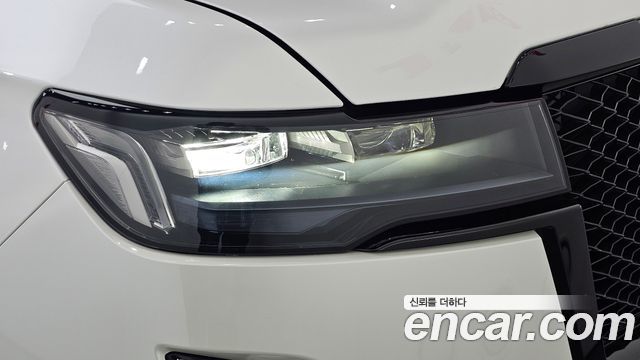 Cadillac Escalade 2023 — photo 8