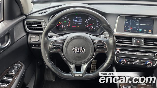 Kia K5 2016 — photo 19