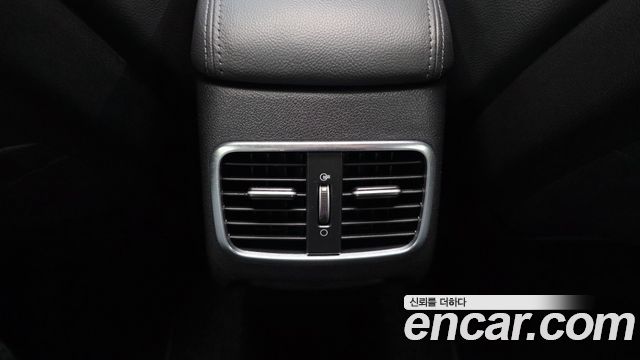 Kia K5 2016 — photo 28