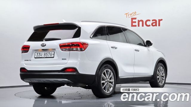 Kia Sorento 2017 — photo 2
