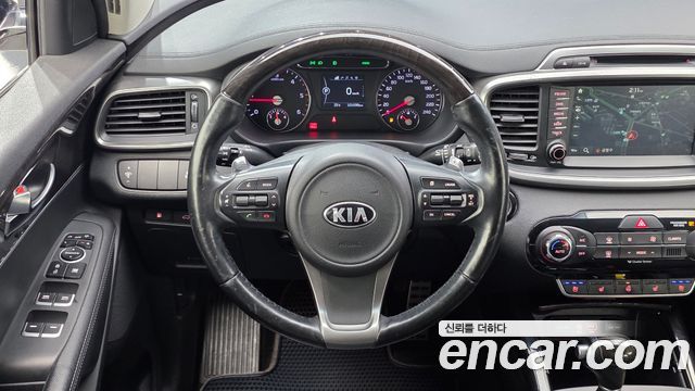 Kia Sorento 2017 — photo 19