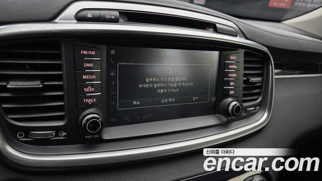 Kia Sorento 2017 — photo 22