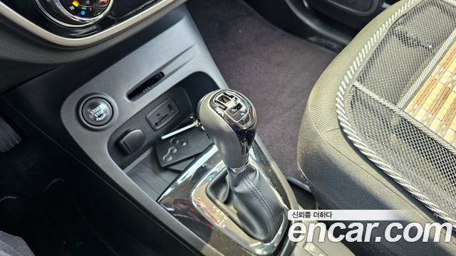 Renault Korea QM3 2014 — photo 9