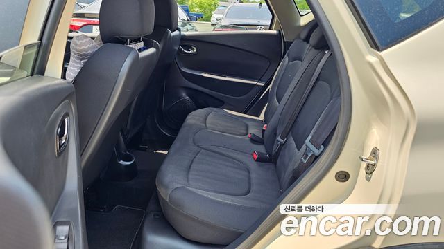Renault Korea QM3 2014 — photo 11