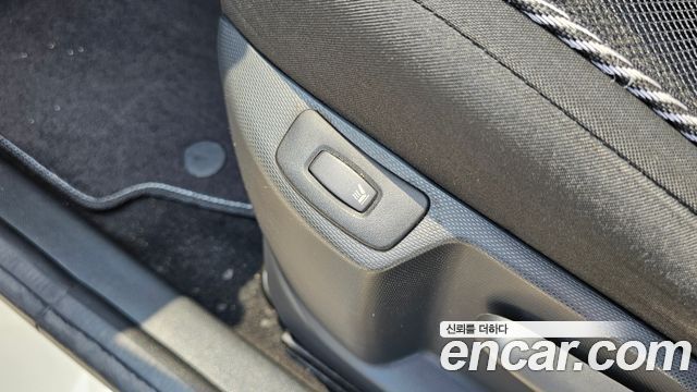 Renault Korea QM3 2014 — photo 13