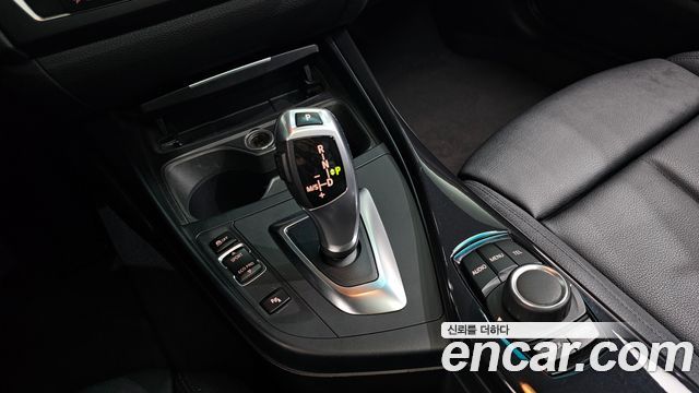 BMW 1-Series 2015 — photo 9