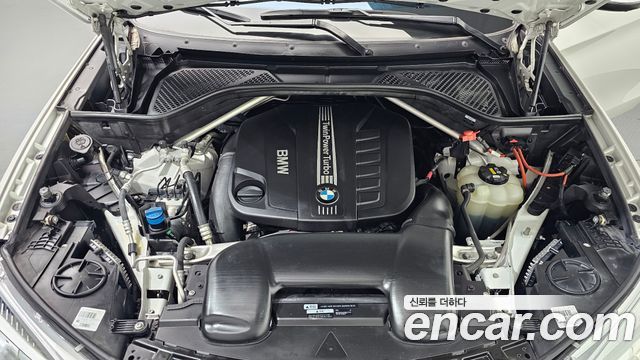 BMW X6 2018 — photo 6