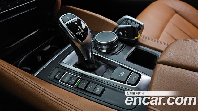BMW X6 2018 — photo 12