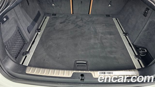 BMW X6 2018 — photo 23
