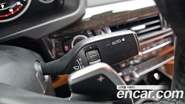 BMW X6 2018 — photo 28