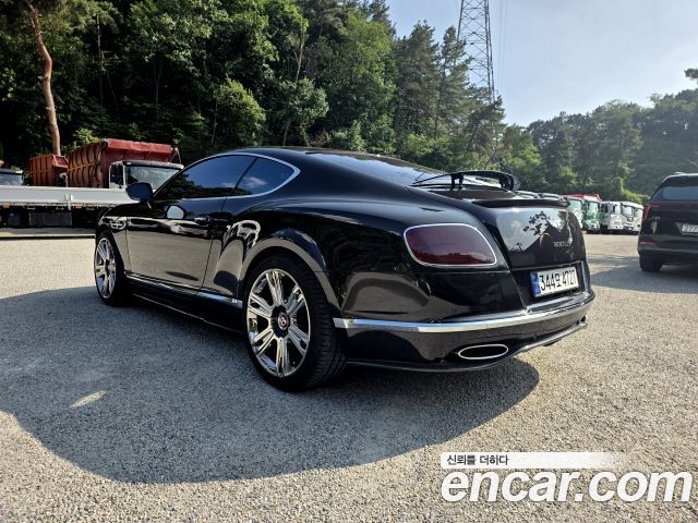 Bentley Continental 2015 — photo 4