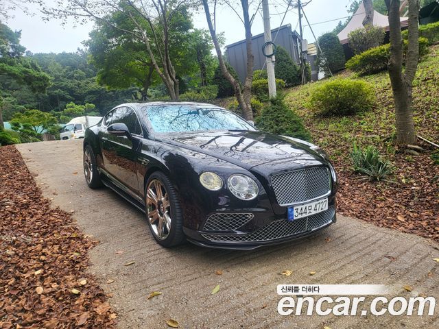 Bentley Continental 2015 — photo 11