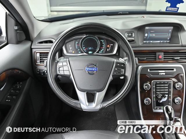 Volvo S80 2014 — photo 13