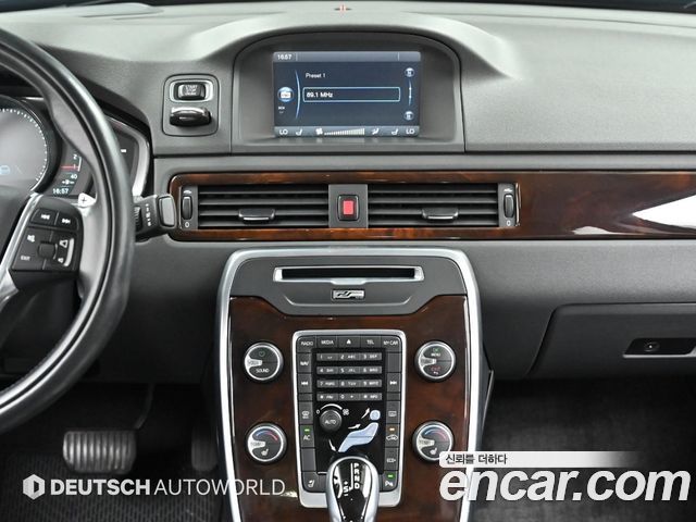Volvo S80 2014 — photo 14