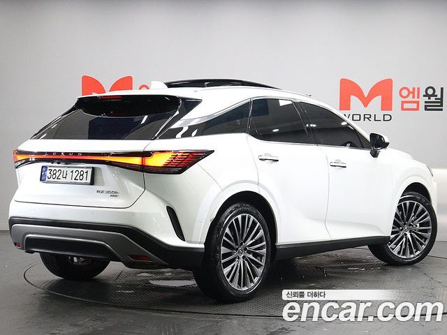 Lexus RX 2025 — photo 3