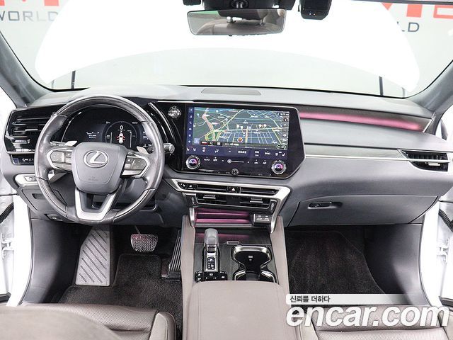 Lexus RX 2025 — photo 8