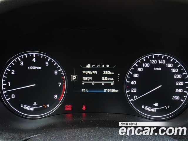 Hyundai Genesis 2016 — photo 12
