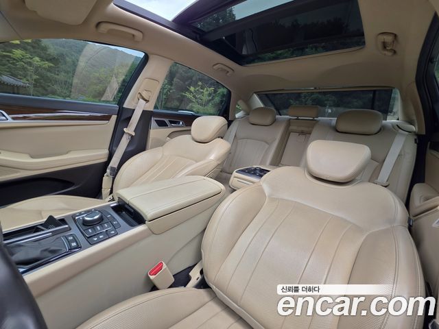 Hyundai Genesis 2016 — photo 14