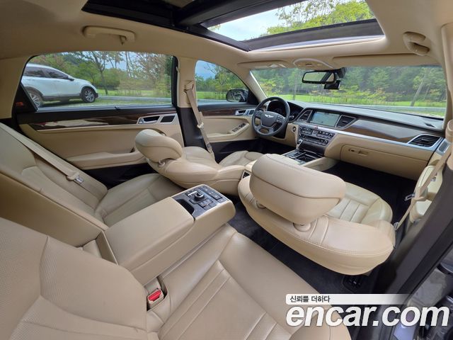 Hyundai Genesis 2016 — photo 16