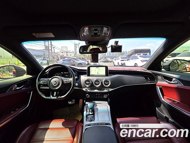 Kia Stinger 2018 — photo 15