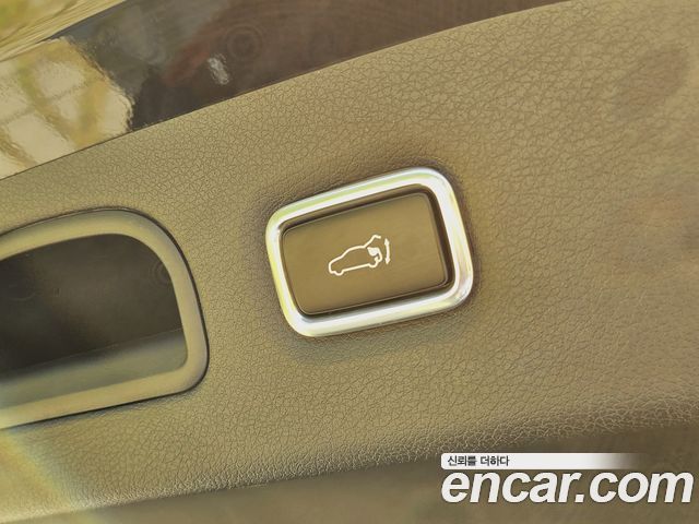 Kia Stinger 2018 — photo 20