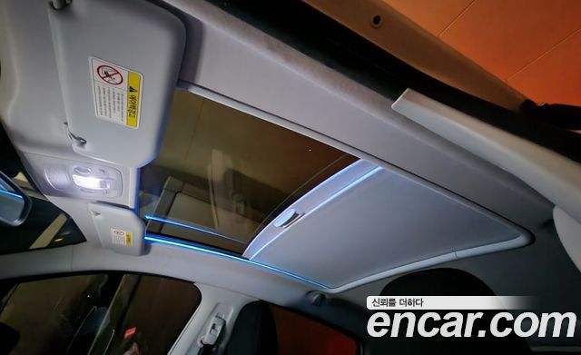 Peugeot 208 2014 — photo 13