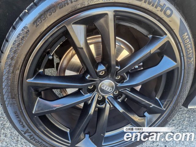 Audi A5 2021 — photo 16
