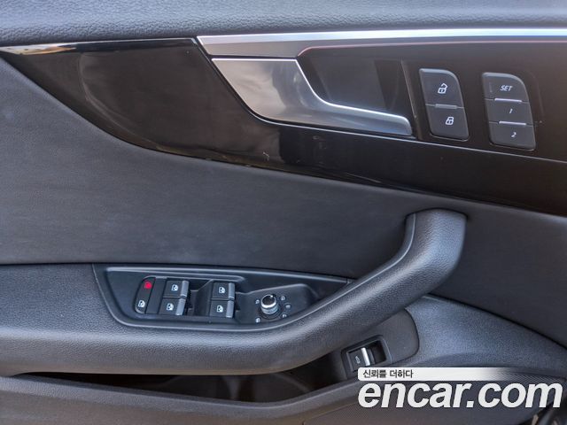 Audi A5 2021 — photo 17