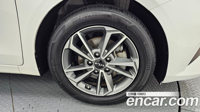 Kia K3 2022 — photo 7