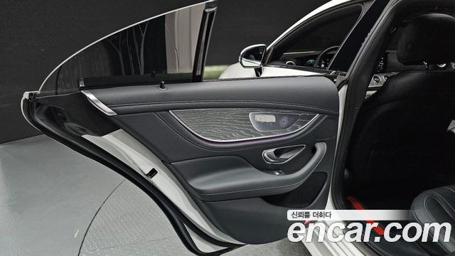 Mercedes-Benz CLS-Class 2023 — photo 15