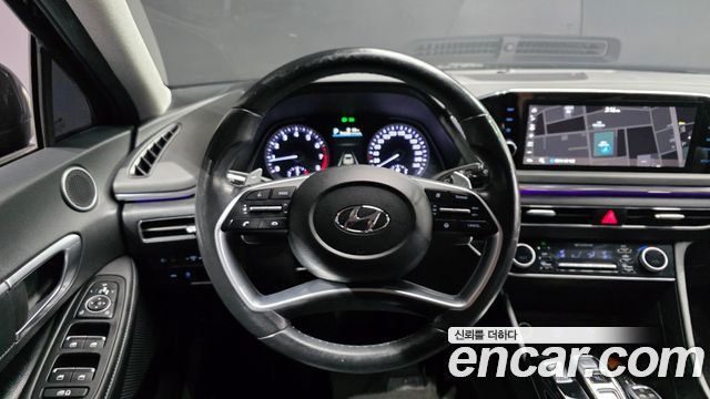 Hyundai Sonata 2022 — photo 19