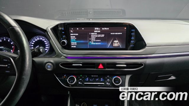 Hyundai Sonata 2022 — photo 22