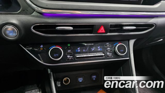 Hyundai Sonata 2022 — photo 26