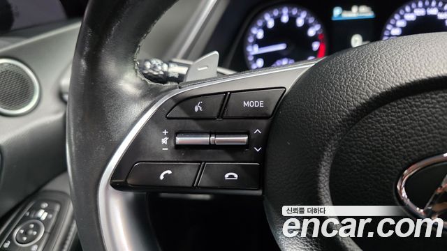 Hyundai Sonata 2022 — photo 28