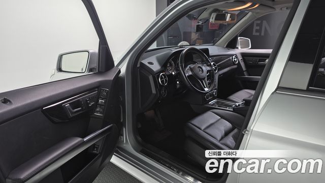 Mercedes-Benz GLK-Class 2015 — photo 10