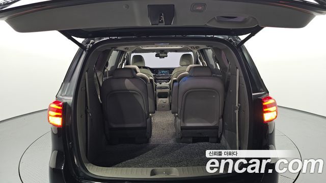 Kia Canival 2019 — photo 26