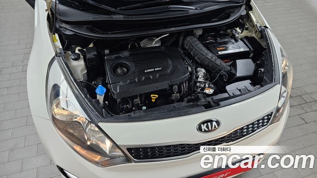 Kia pride 2015 — photo 6