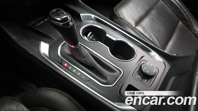 Chevrolet Korea Traverse 2020 — photo 12