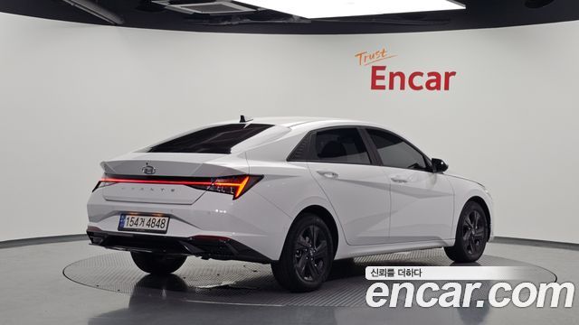 Hyundai AVANTE 2023 — photo 2