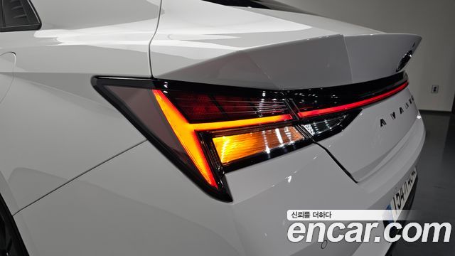 Hyundai AVANTE 2023 — photo 9