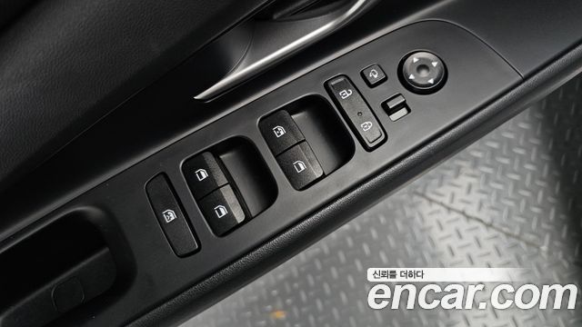 Hyundai AVANTE 2023 — photo 27
