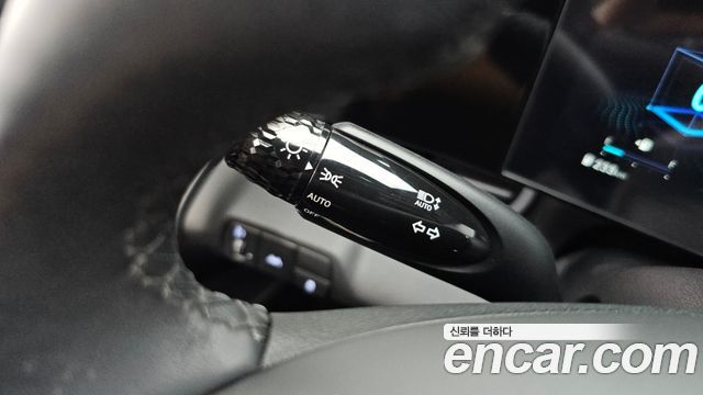 Hyundai AVANTE 2023 — photo 28