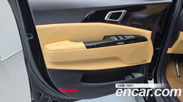 Kia Canival 2021 — photo 14