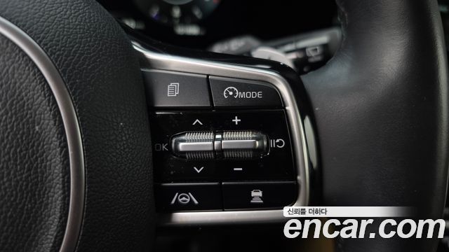 Kia Canival 2021 — photo 27