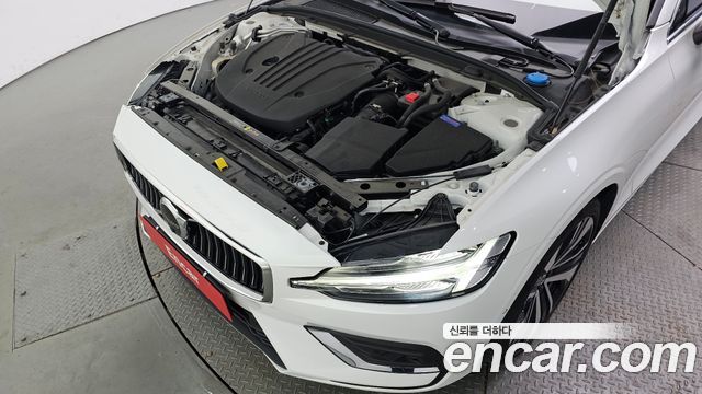Volvo S60 2024 — photo 6