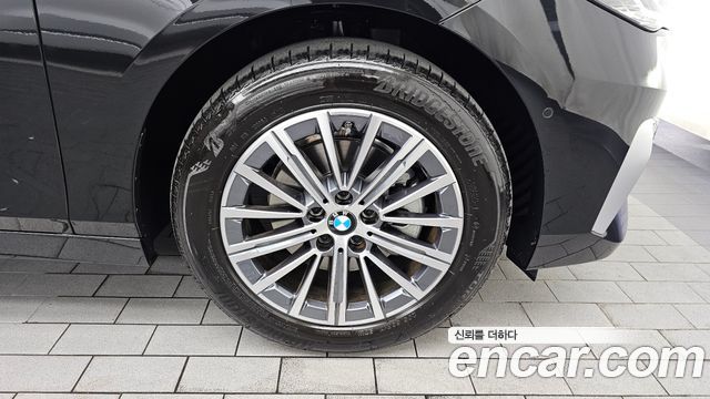BMW 2-Series 2025 — photo 7