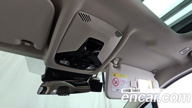 BMW 2-Series 2025 — photo 28