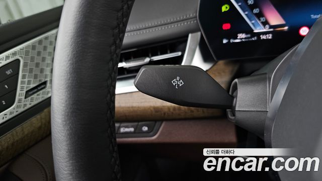 BMW 2-Series 2025 — photo 32