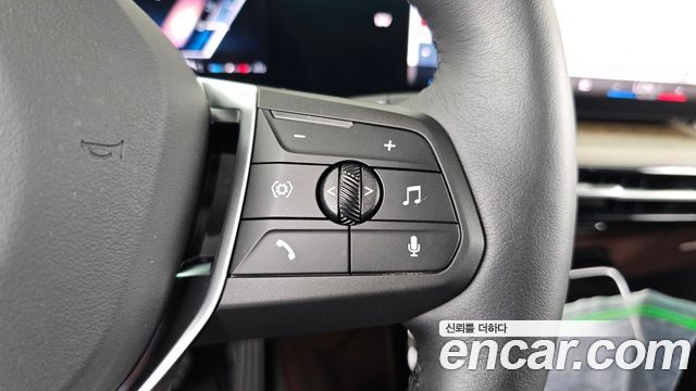 BMW 2-Series 2025 — photo 35