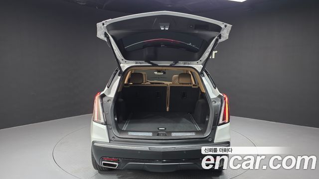 Cadillac XT5 2022 — photo 24